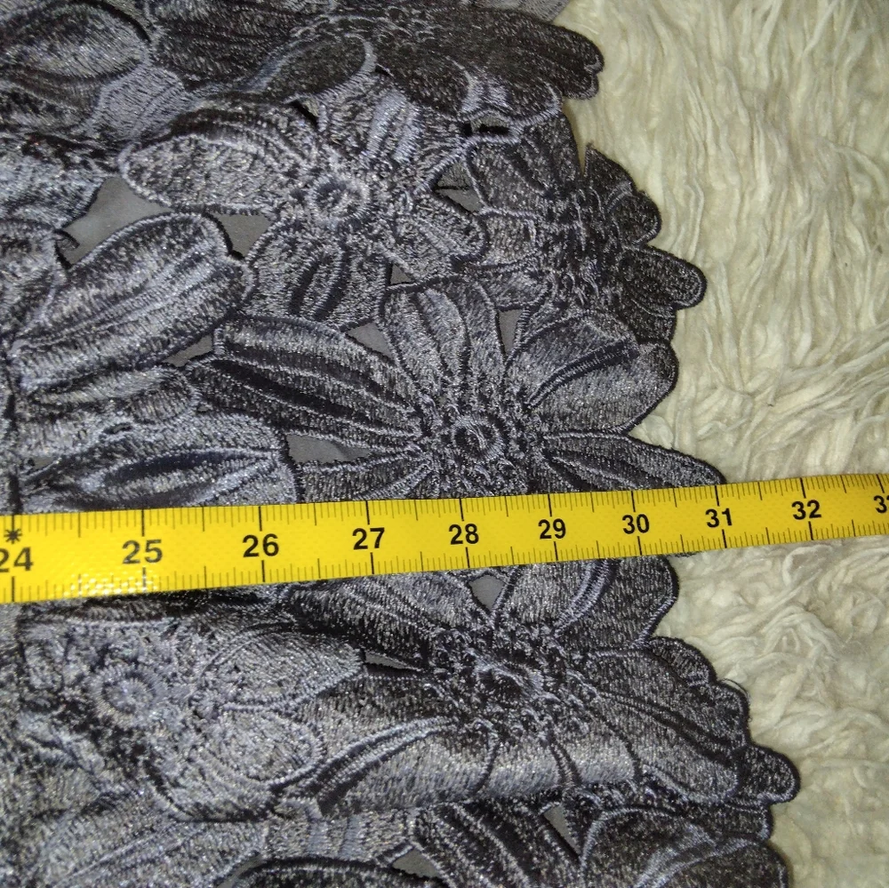 SAYLOR Alayna Lace Dress in Shark Size XS - Picture 14 of 16